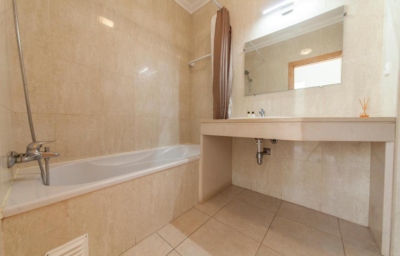 A52 - Quintao Apartment In Portimao Luaran gambar